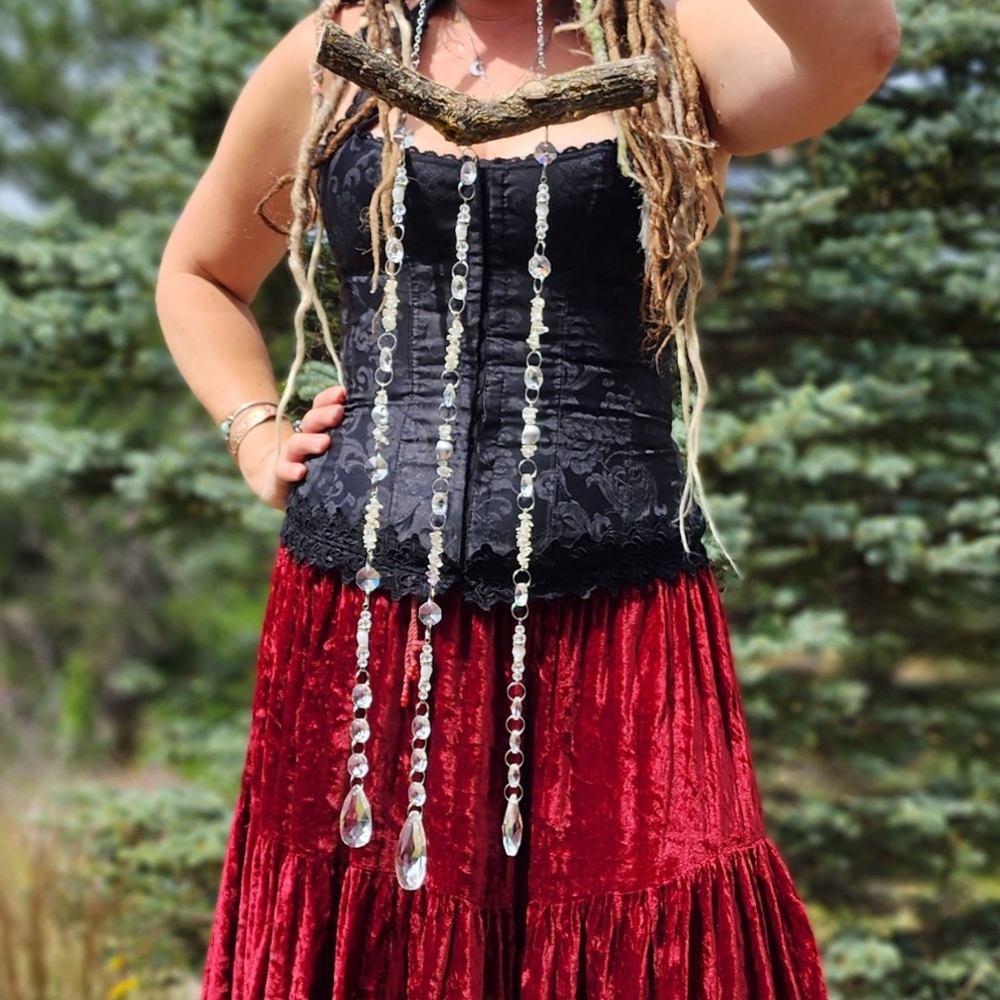 Crystal Skull Suncatcher White Witch Hanging Decor Fairy Goth Bead Curtain